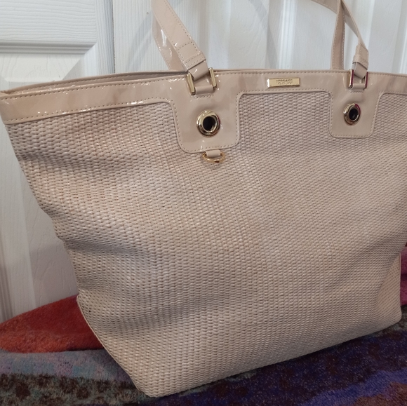 VERSACE - Picture 2 of 9